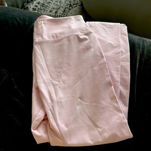 Pink Gymshark Women’s Leggings (M)